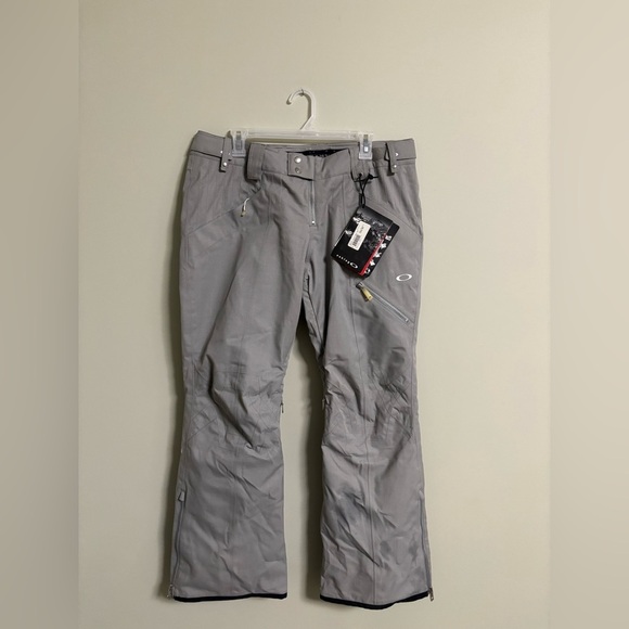 NEW Oakley Snowboard Pants Women's Size 14 Large Thinsulate Snow Ski Winter - Picture 1 of 15